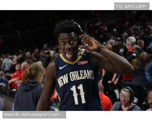 大洛专注卡位技巧努力为队友创造更好抢板机会